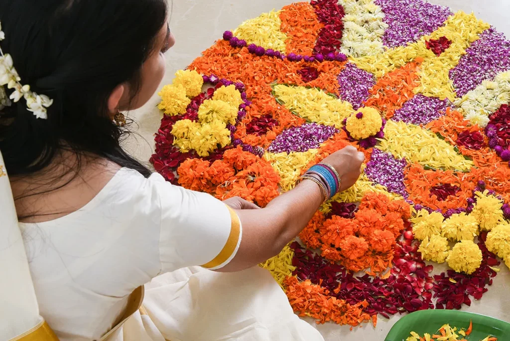 Budaya Tradisi Flora HIas - India